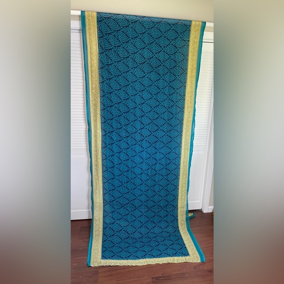 Amazing Saree Beautiful blue Gold - Picture 1 of 6